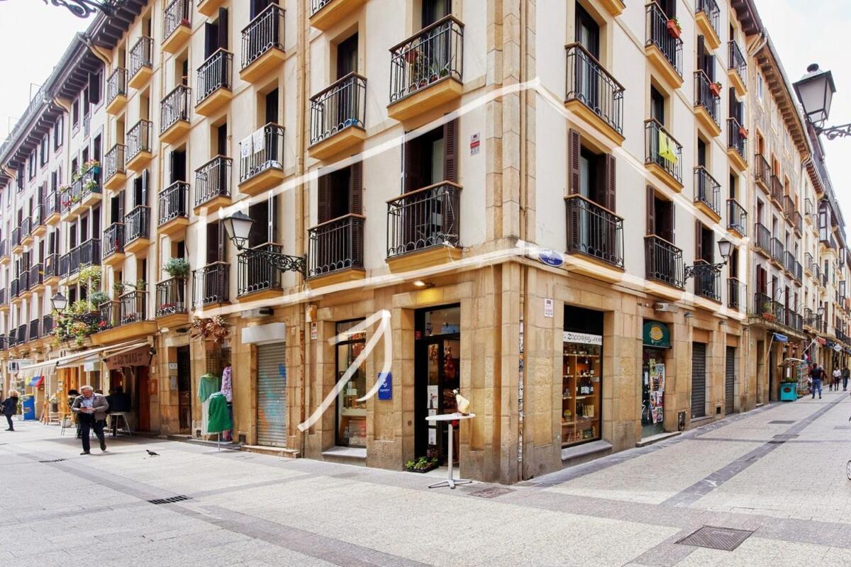 Apartament 8 Balconies Heart Of The Old Town San Sebastián Zewnętrze zdjęcie